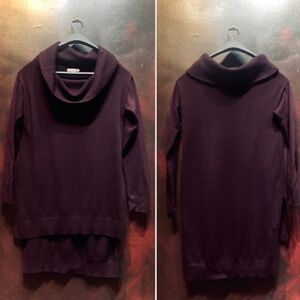 New York & Company Sleeved Tunic Sweater